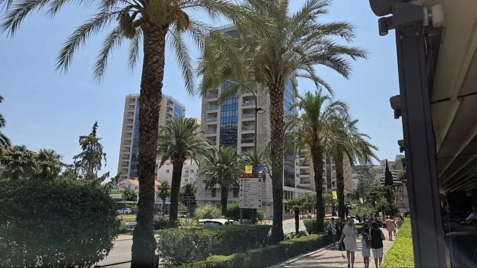 Foto von Tag 13: Budva, oder Little Miami mit älteren Steinen (5)