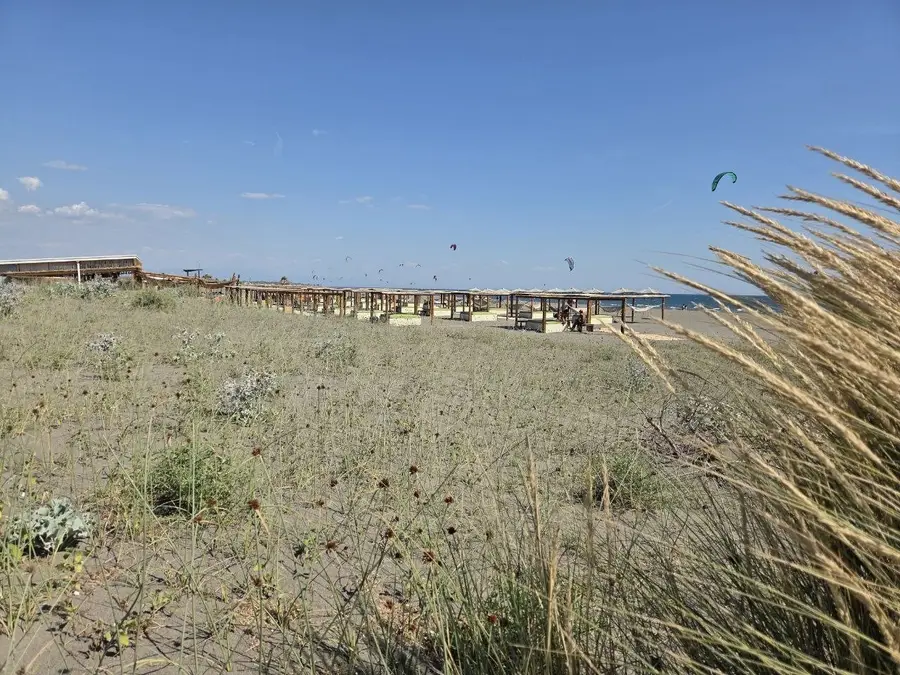 Foto von tag 8: Bojana, Grenze und der nächste Kite-Kampf (Velika Plaža — Windwoche)