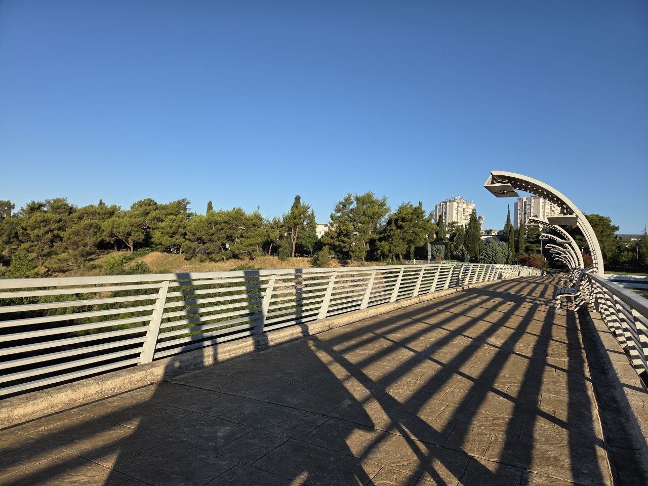 Foto von tag 4: Erster Sand an der Velika Plaža — Podgorica — erstes Montenegro-Licht
